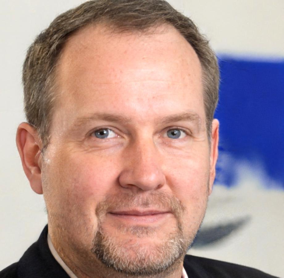 Portrait de Thibault Renaudin, cofondateur de valentiqrosena